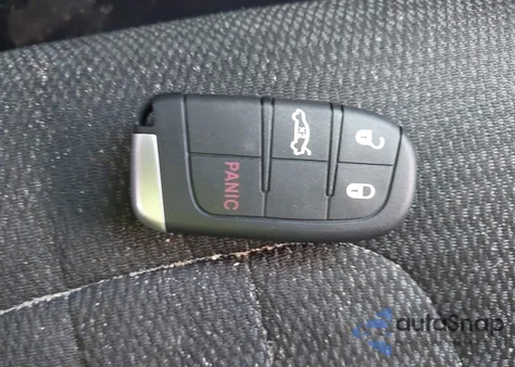 2015 Chrysler 200 S z USA, uszkodzony, nr VIN 1C3CCCBBXFN698461